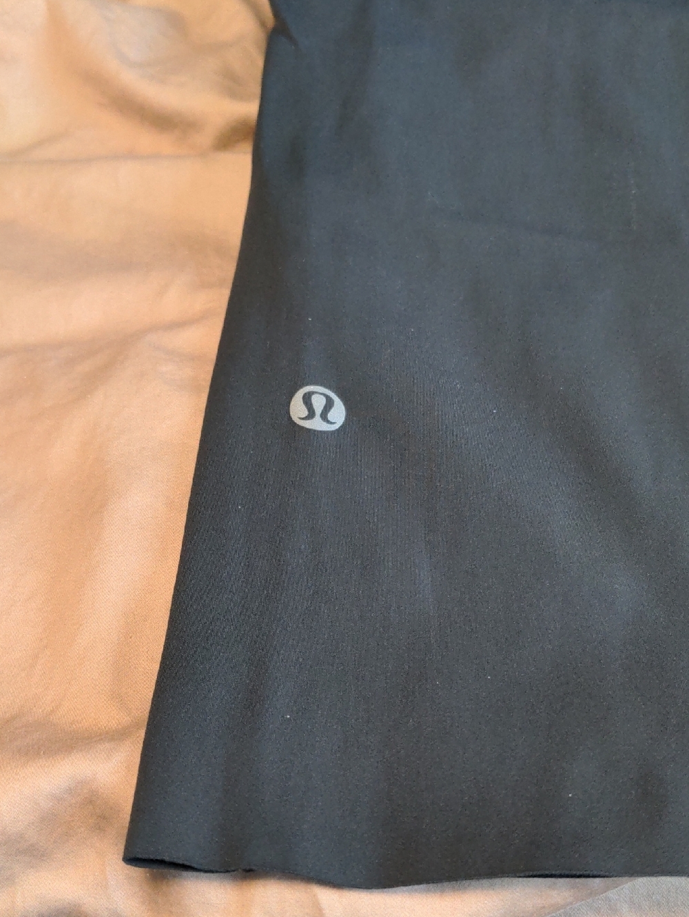Like New Lululemon 19 Inch Fast And Free Capri Leggings - Picture 9 of 9